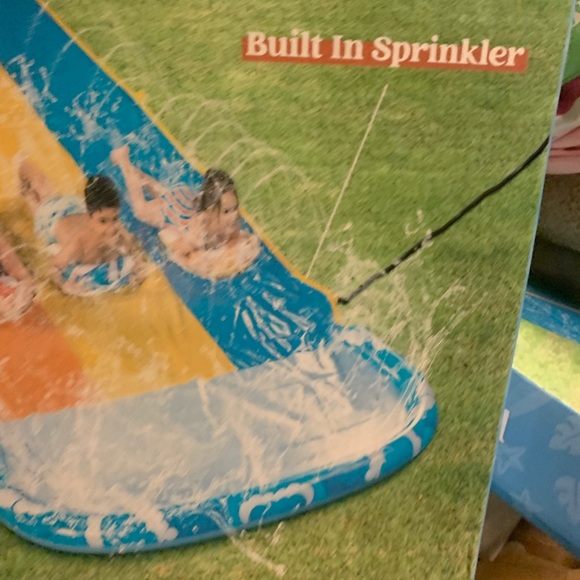 Water slide . - Picture 3 of 5